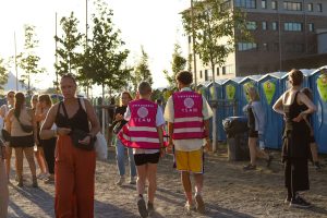 Featured image for “„Wir machen das hier alle gemeinsam“ – Awareness auf dem MS Dockville”
